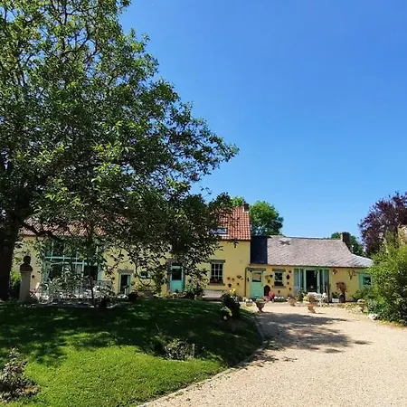 Δωμάτια σε οικογενειακή κατοικία Montigny House