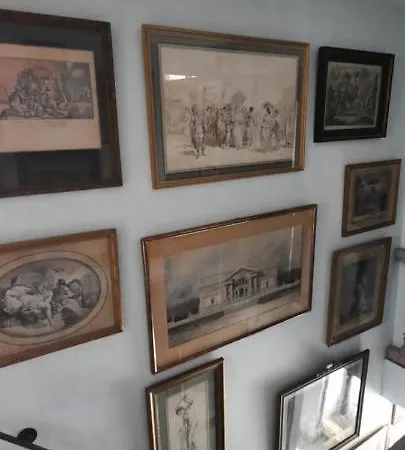 Montigny House Δωμάτια σε οικογενειακή κατοικία *