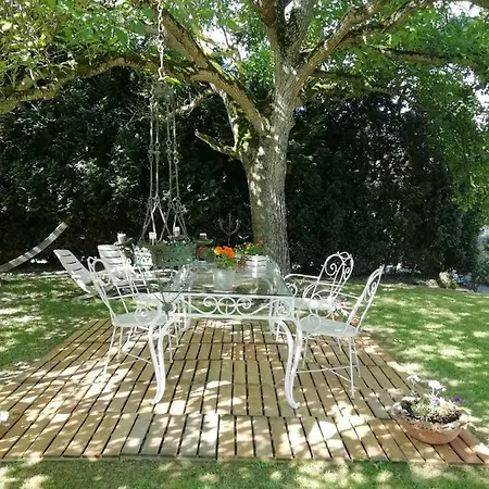 Montigny House Homestay Forville